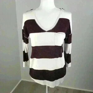 Authentic American Heritage V-Neck Top Size S